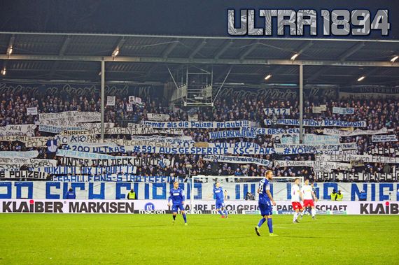 Karlsruher SC vs SSV Jahn Regensburg (4-1) (35)