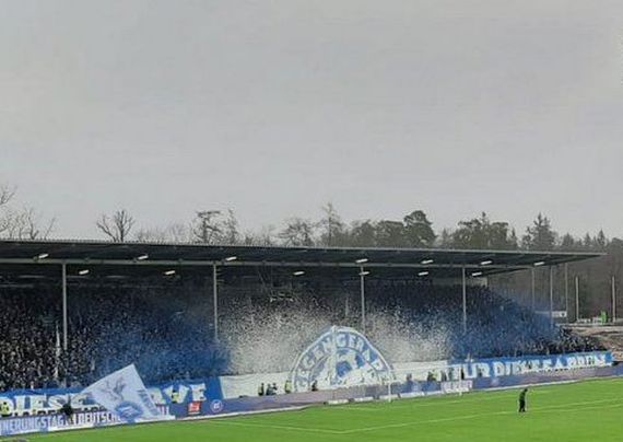 Karlsruher SC vs Holstein Kiel (0-2)