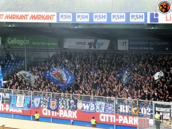 Holstein Kiel vs Karlsruher SC (2-1) (6)