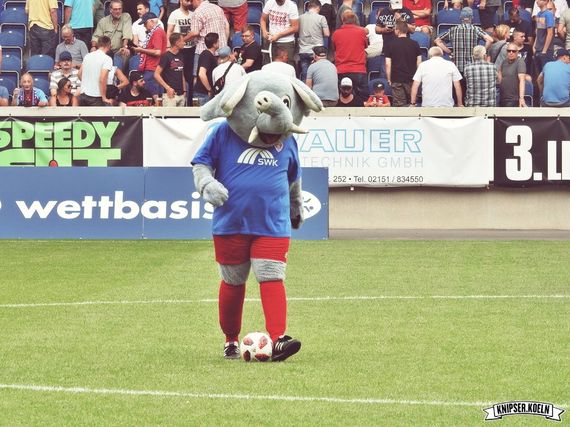 KFC Uerdingen 05 vs SpVgg Unterhaching (1-3) (3)
