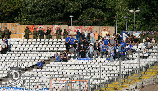 Dynamo Dresden vs Kickers Emden (1-2) (2)
