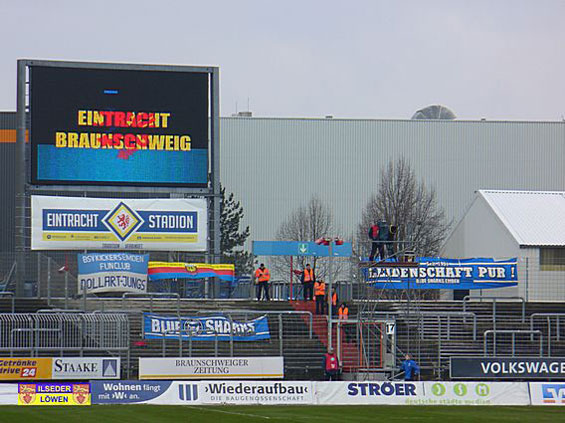 Eintracht Braunschweig vs Kickers Emden (2-1) (6)