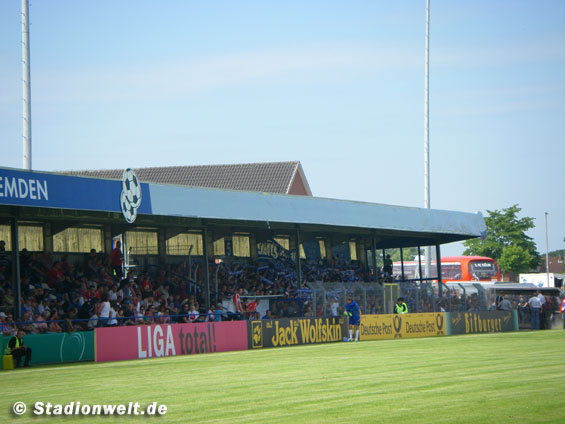 Kickers Emden vs 1. FC Köln (0-3) (2)