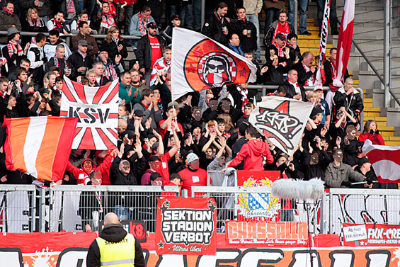 KSV Hessen Kassel vs Stuttgarter Kickers (0-0) (9)