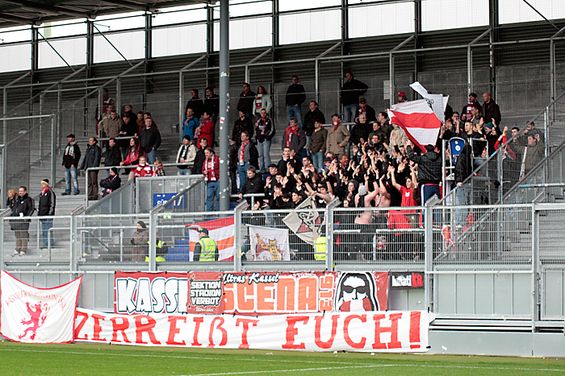 SV Wehen Wiesbaden II vs KSV Hessen Kassel (1-2) (5)