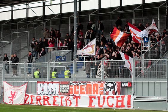 SV Wehen Wiesbaden II vs KSV Hessen Kassel (1-2) (7)