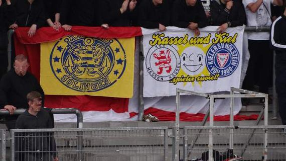 KSV Hessen Kassel vs Offenbacher FC Kickers (1-0) (8)