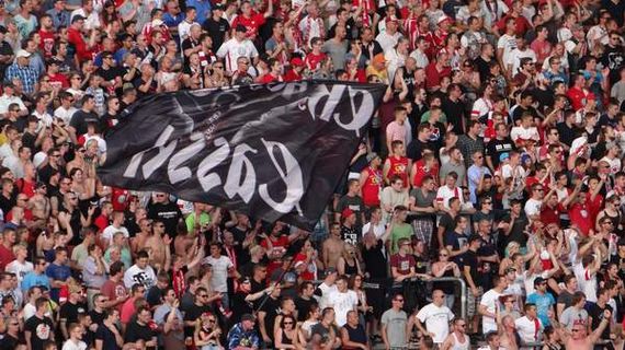 KSV Hessen Kassel vs Hannover 96 (0-2) (9)