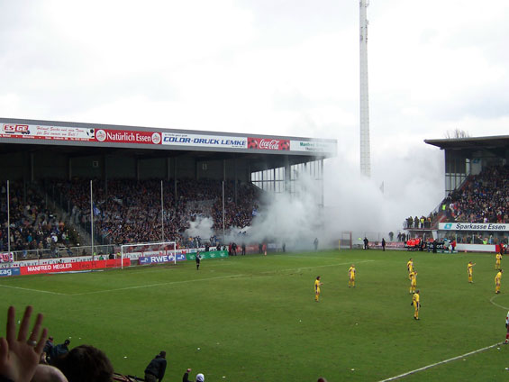 Rot-Weiss Essen vs MSV Duisburg (1-0) (2)