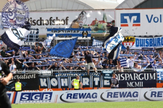 SSV Jahn Regensburg vs MSV Duisburg (2-0)