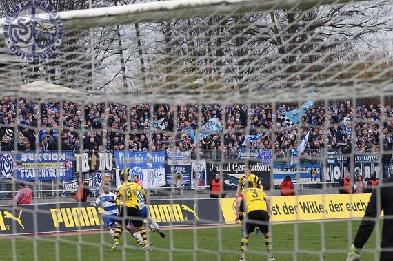 Borussia Dortmund II vs MSV Duisburg (1-4) (8)