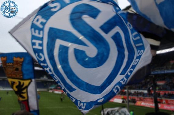 MSV Duisburg vs Karlsruher SC (0-1) (15)