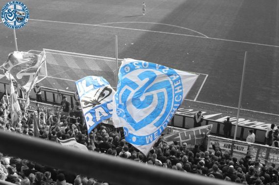 MSV Duisburg vs FC St. Pauli (0-2) (6)