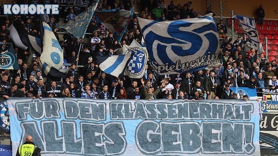 SSV Jahn Regensburg vs MSV Duisburg (1-1) (10)