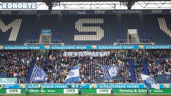 MSV Duisburg vs FC Erzgebirge Aue (1-2) (6)