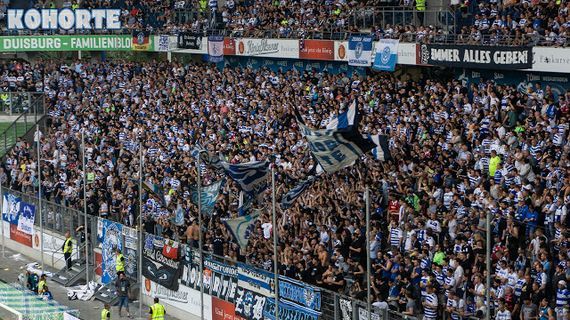 MSV Duisburg vs SG Sonnenhof Großaspach (4-1) (6)
