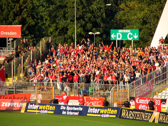 Dynamo Dresden vs Offenbacher FC Kickers (4-1)