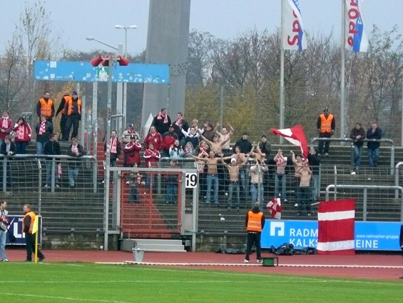 Eintracht Braunschweig vs Rot-Weiß Ahlen (0-2) (2)