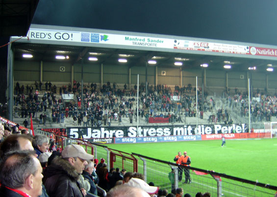 Rot-Weiss Essen vs Rot-Weiß Ahlen (1-0) (4)