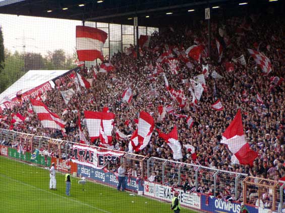 Rot-Weiss Essen vs Rot-Weiß Oberhausen (2-2) (1)