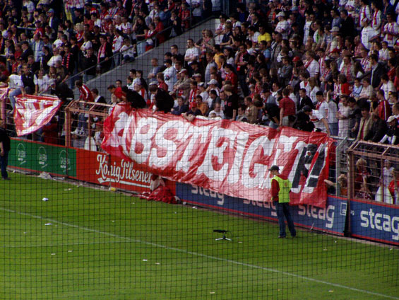 Rot-Weiss Essen vs SpVgg Unterhaching (0-1) (3)
