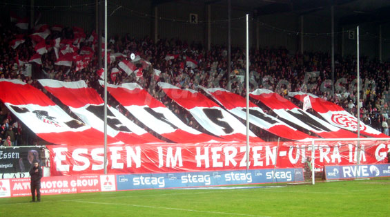 Rot-Weiss Essen vs Wuppertaler SV Borussia (3-2) (1)