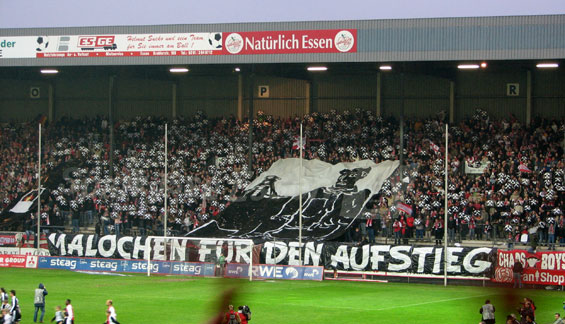 Rot-Weiss Essen vs SG Wattenscheid 09 (0-1) (2)