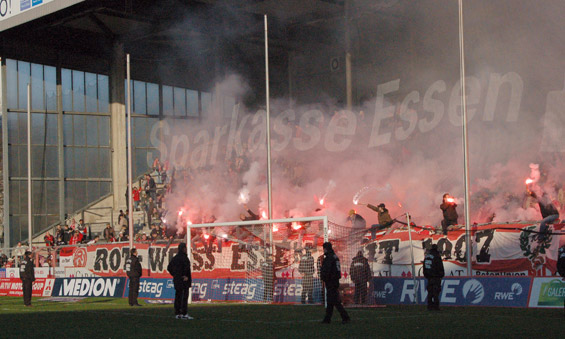 Rot-Weiss Essen vs FC Augsburg (0-0) (18)