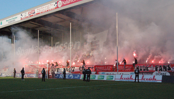 Rot-Weiss Essen vs FC Augsburg (0-0) (20)