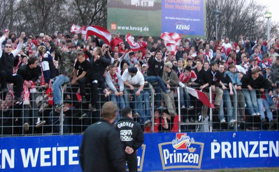 TuS Koblenz vs Rot-Weiss Essen (0-1) (17)