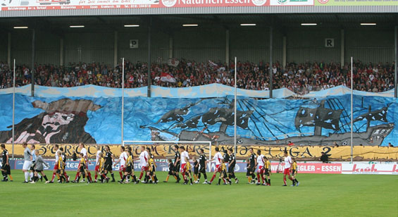 Rot-Weiss Essen vs Rot-Weiß Oberhausen (1-4) (4)