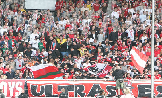 Rot-Weiss Essen vs Rot-Weiß Oberhausen (1-4) (9)