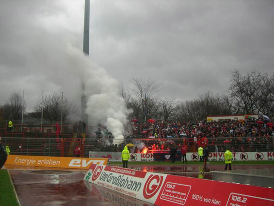 Rot-Weiß Oberhausen vs Rot-Weiss Essen (1-0) (15)