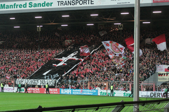 Rot-Weiss Essen vs Hamburger SV (0-3)