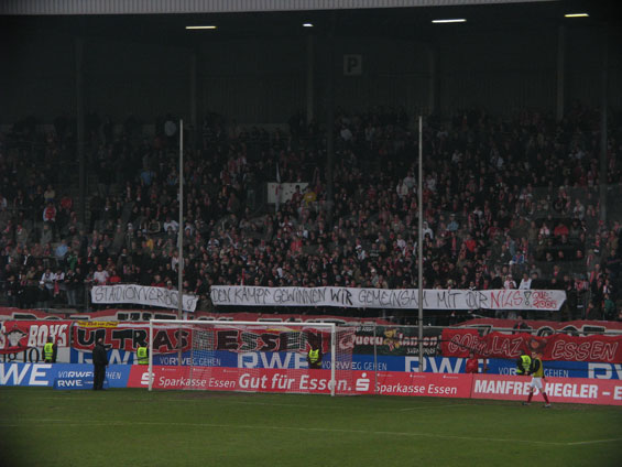 Rot-Weiss Essen vs 1. FC Kaiserlautern II (3-0) (5)