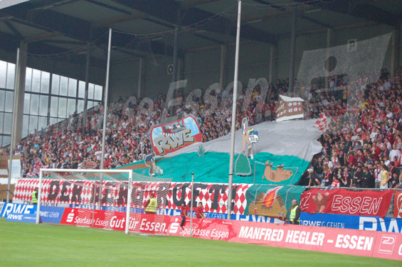 Rot-Weiss Essen vs 1. FC Kaiserslautern II (2-0) (2)