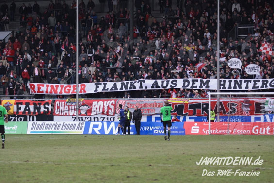 Rot-Weiss Essen vs SC Verl (2-0) (15)