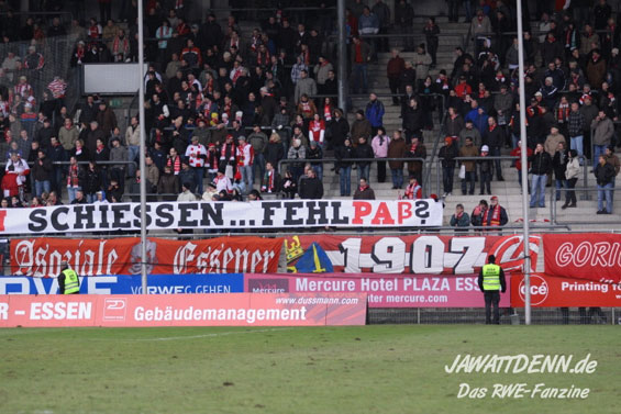 Rot-Weiss Essen vs SC Verl (2-0) (18)