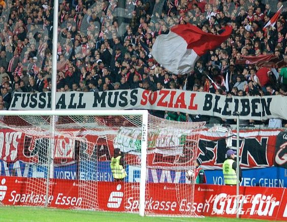 Rot-Weiss Essen vs Sportfreunde Siegen (2-0)