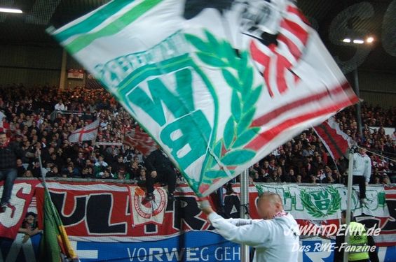 Rot-Weiss Essen vs Sportfreunde Siegen (2-0) (15)