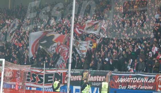 Rot-Weiss Essen vs 1. FC Kleve (4-0) (7)