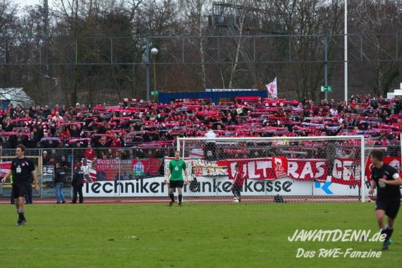 SC Fortuna Köln vs Rot-Weiss Essen (0-1) (2)