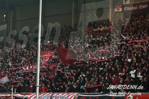 Rot-Weiss Essen vs Westfalia Rhynern (1-1) (3)