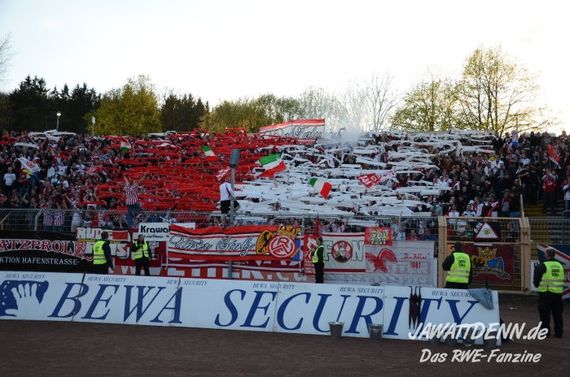 Sportfreunde Siegen vs Rot-Weiss Essen (1-2) (3)