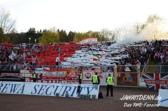 Sportfreunde Siegen vs Rot-Weiss Essen (1-2) (6)