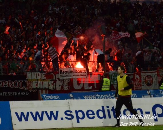 Sportfreunde Siegen vs Rot-Weiss Essen (1-2) (16)