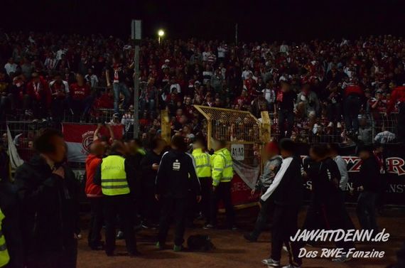 Sportfreunde Siegen vs Rot-Weiss Essen (1-2) (26)