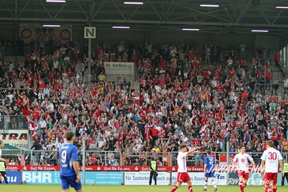 Rot-Weiss Essen vs Westfalia Herne (3-2) (8)