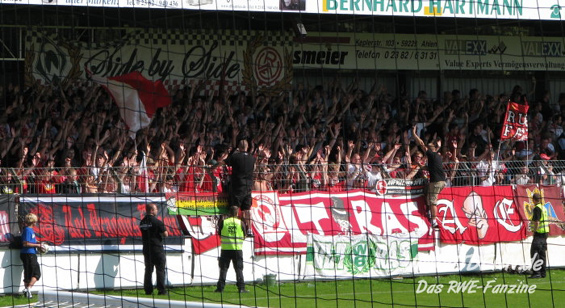 Westfalia Rhynern vs Rot-Weiss Essen (2-2) (15)