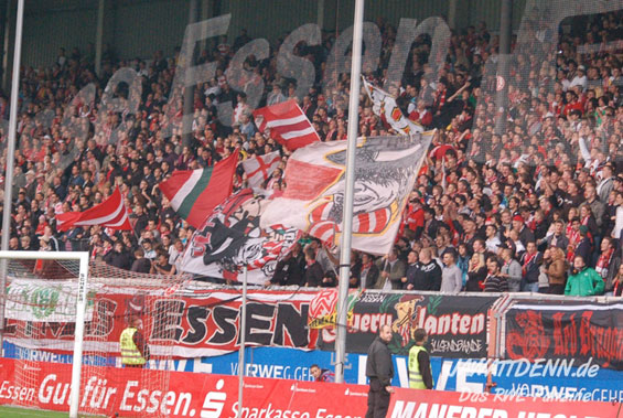 Rot-Weiss Essen vs SSG Bergisch Gladbach (3-1) (5)